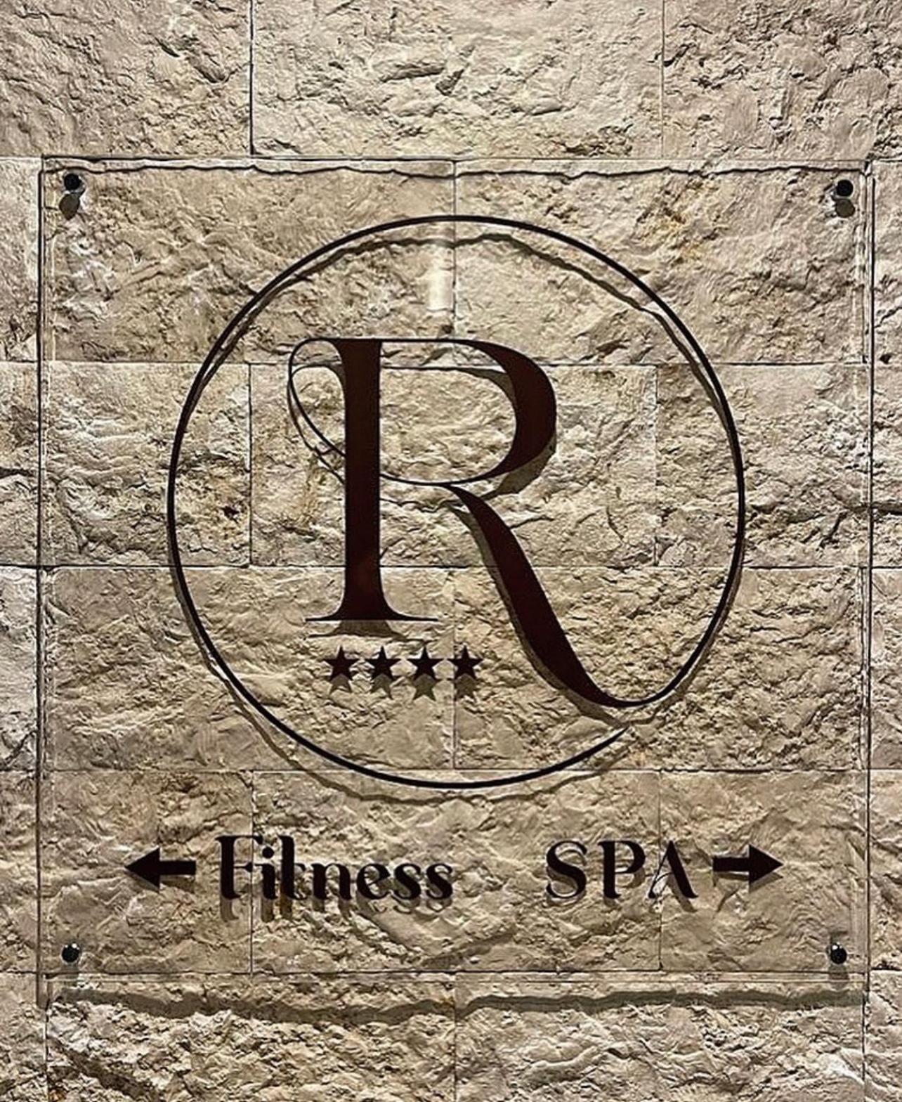 Hotel & Spa Rocabella L'Ile-Rousse  Exterior photo